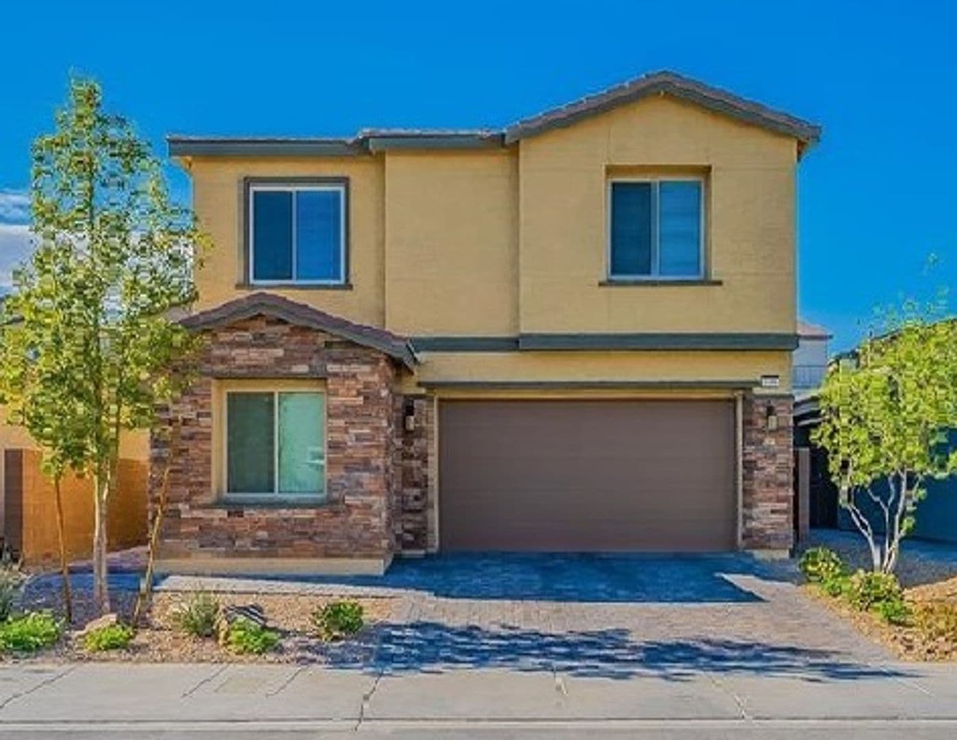 Henderson House: 3159 Hazy Hills Ave.