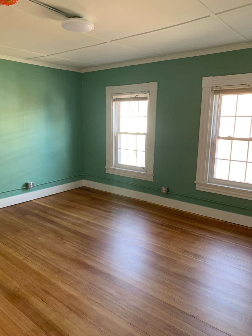 Brunswick Apartment: 10-12 Lincoln Street