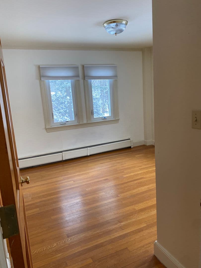 Brunswick Apartment: 93-97 Admiral Fitch Ave.