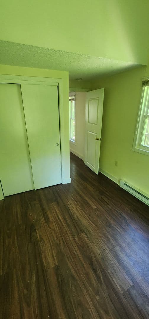 West Bath Apartment: 10 Renshaw Drive