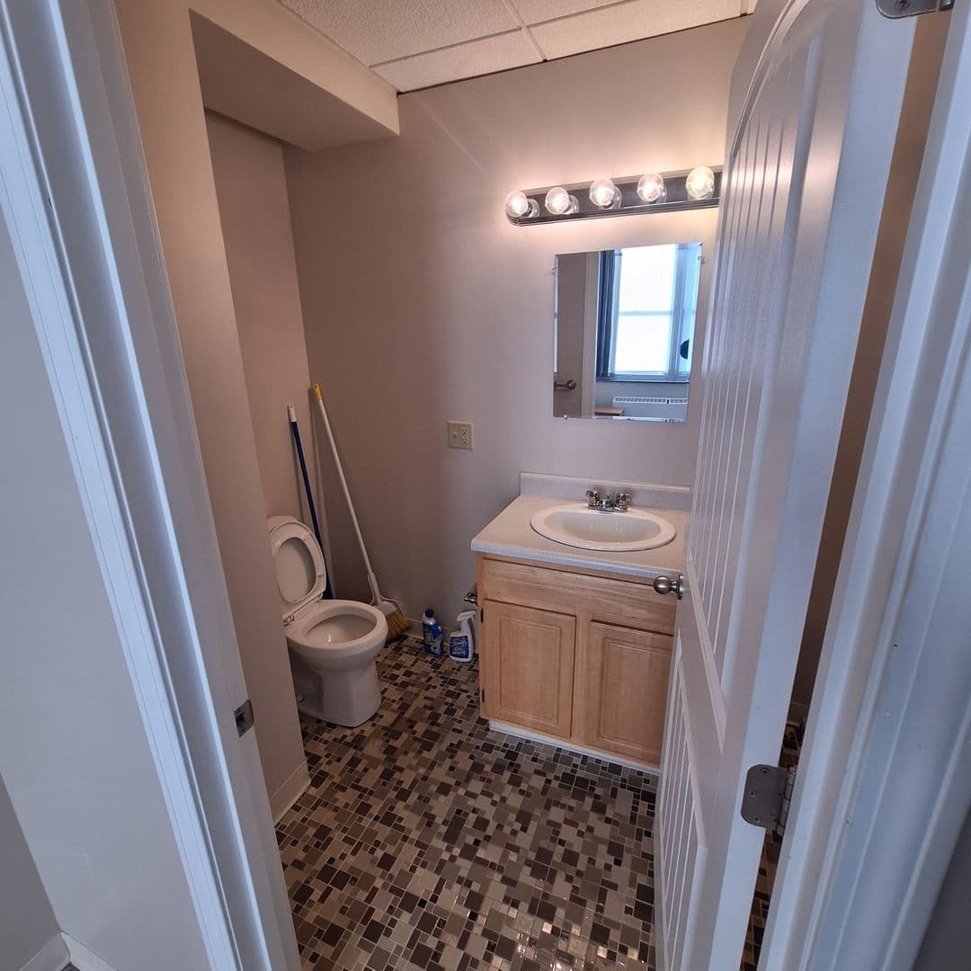 Bath Apartment: 9 Park St