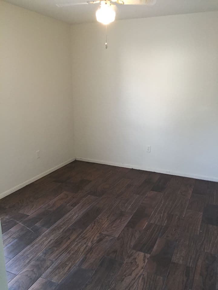 Hattiesburg Apartment: Baggett Dr