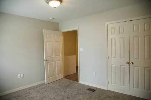 Hattiesburg Apartment: 402 North 38th Ave
