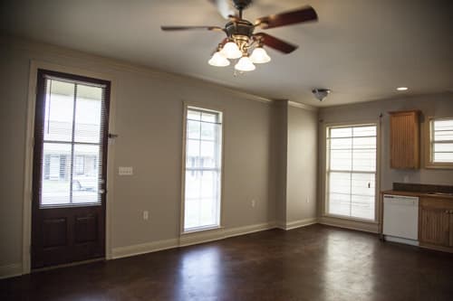 Hattiesburg Apartment: 5057 WEST 4th Street
