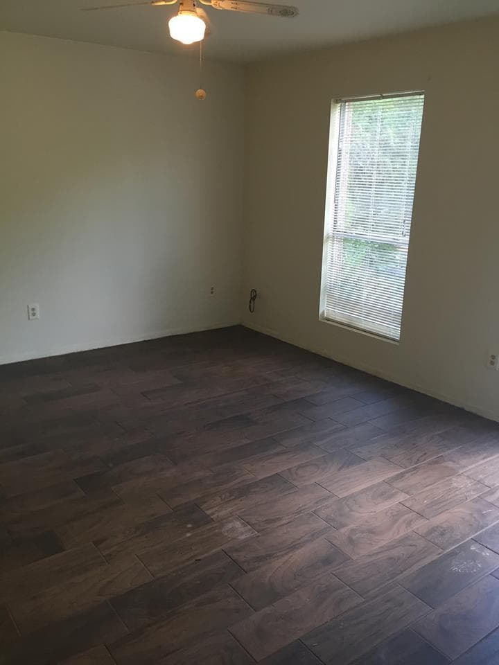 Hattiesburg Apartment: Baggett Dr