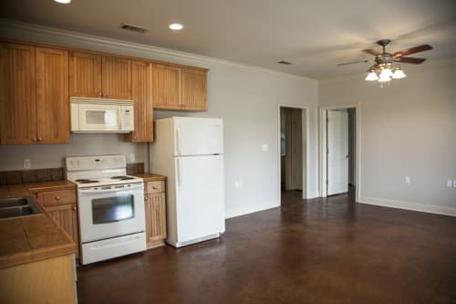 Hattiesburg Apartment: 5057 WEST 4th Street