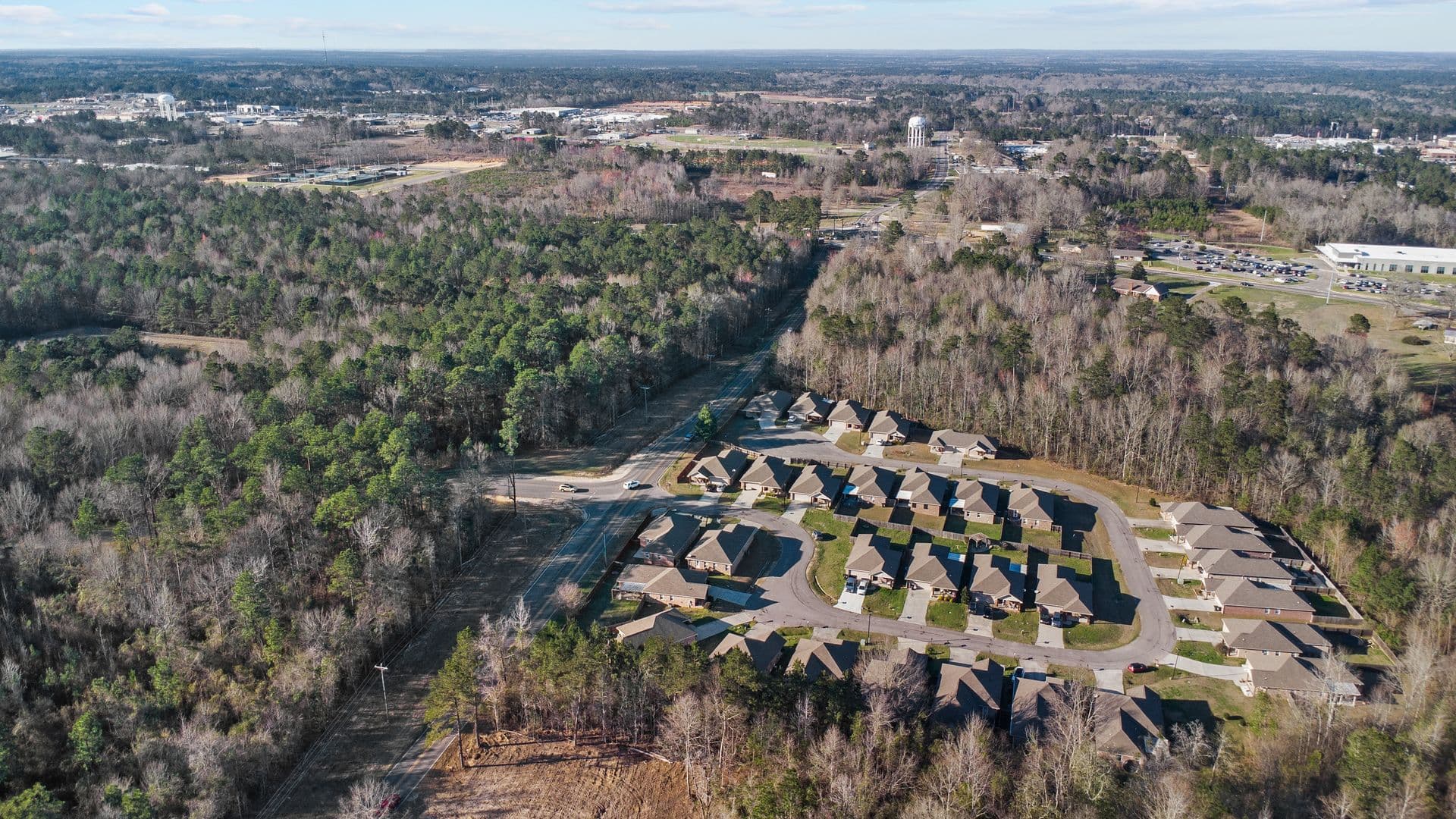 Hattiesburg House: 4 Crown's Pt
