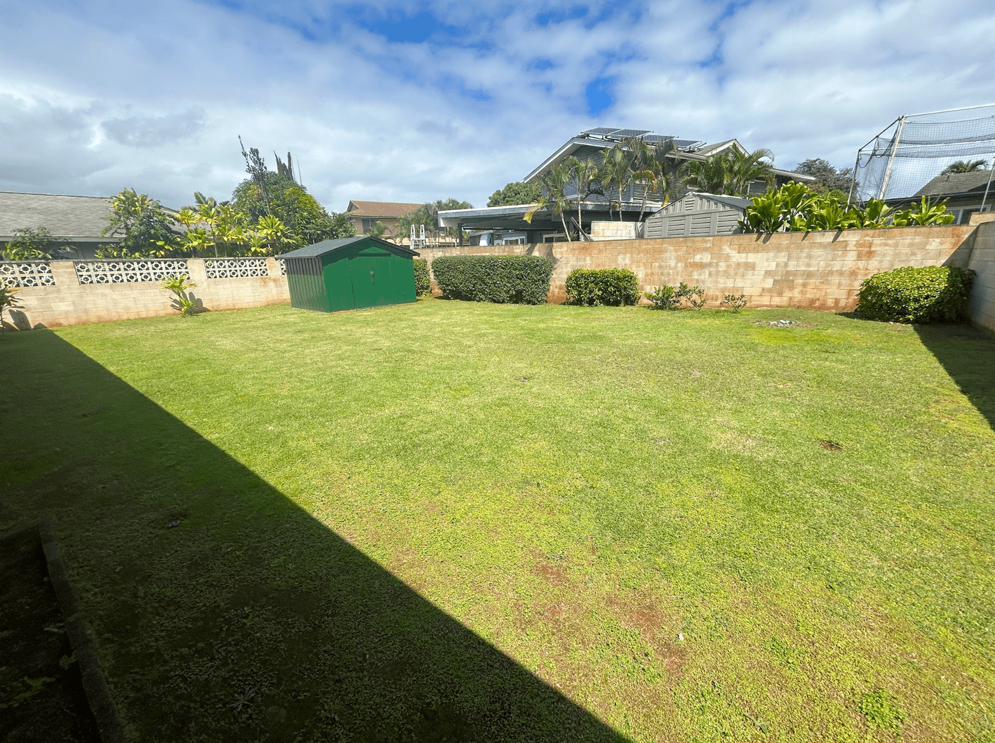 Mililani House: Kiilani Street in Mililani