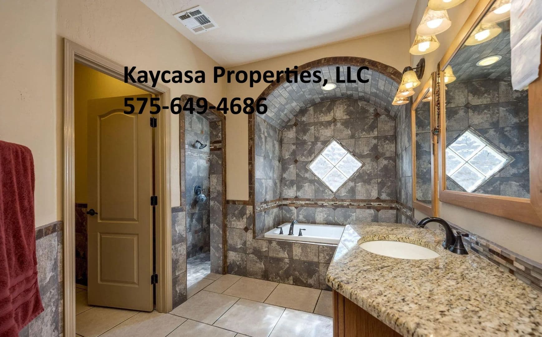 Las Cruces House: 3903 Monte Lindo Crt
