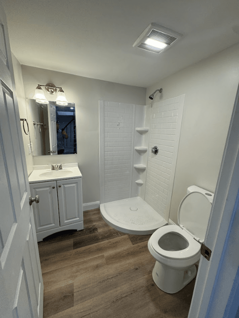 Farmington Apartment: 510 Main Street
