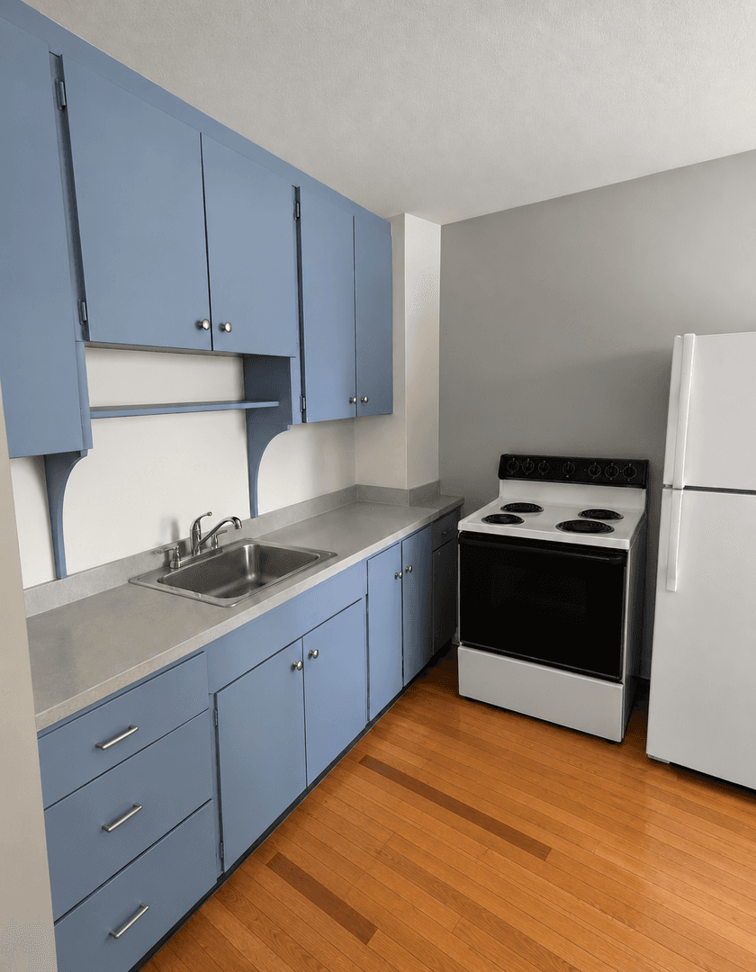 Claremont Apartment: 57 Broad Street