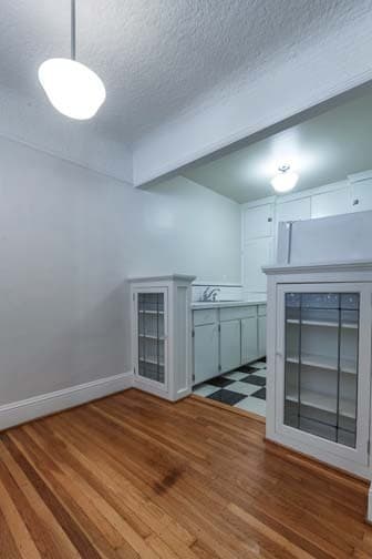 Portland Apartment: 1963 NW Irving St