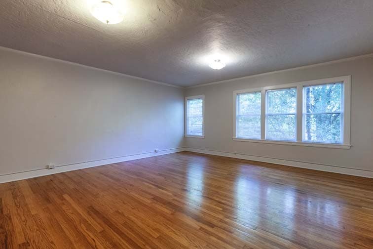 Portland Apartment: 2030 NW Marshall St