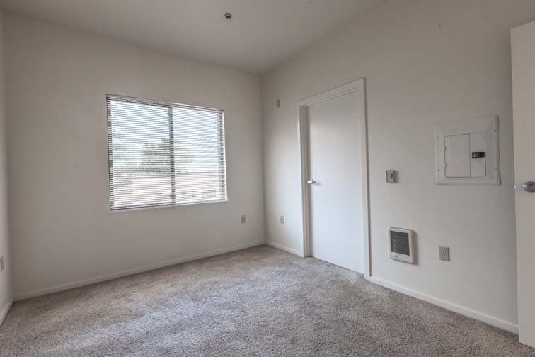 Portland Apartment: 2315 NW Overton St