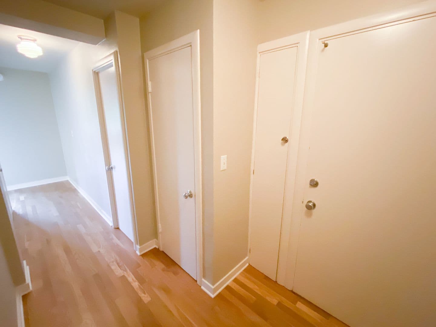 Portland Apartment: 2199 NW Everett St