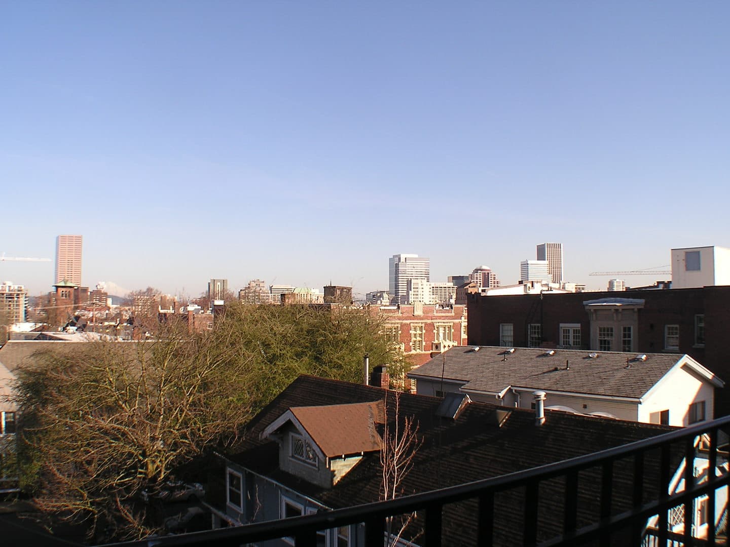 Portland Apartment: 210 NW 20th Ave