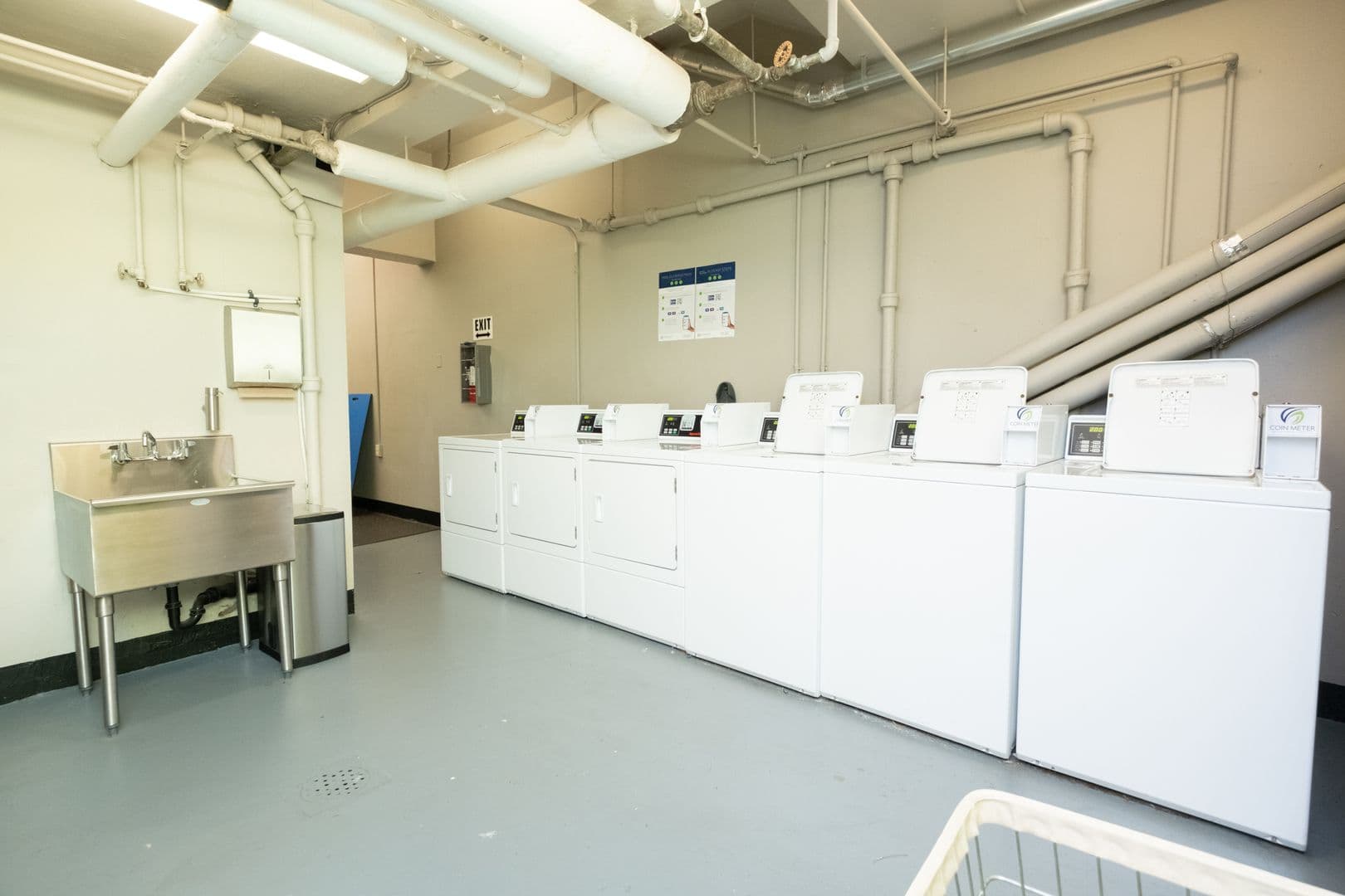 Portland Apartment: 2199 NW Everett St