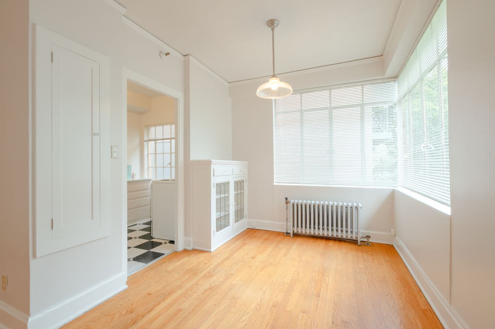Portland Apartment: 1431 SW Park Ave