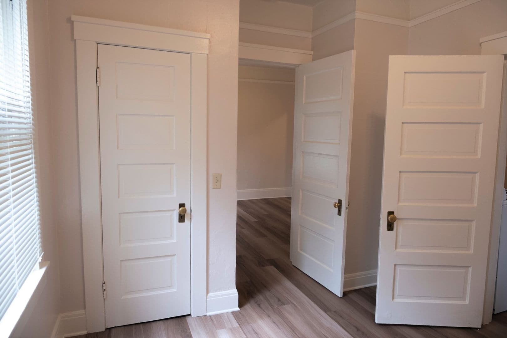 Portland Apartment: 814 NW 22nd Ave