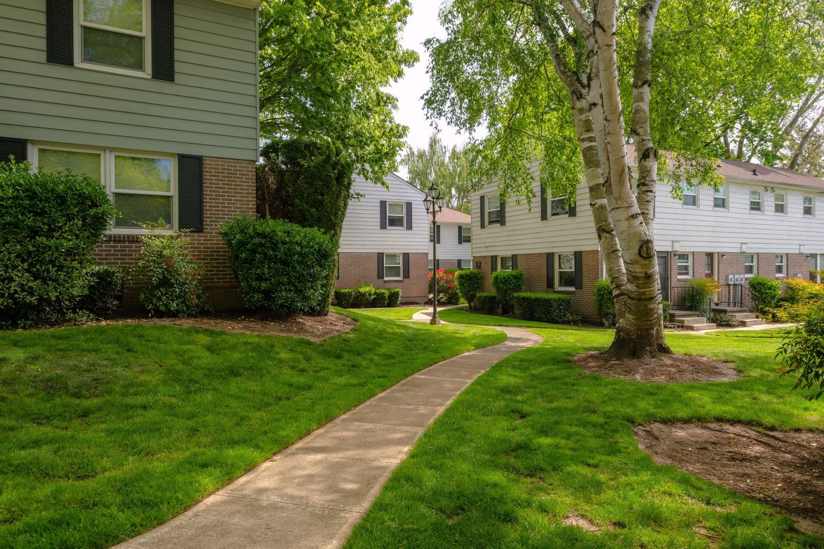 Portland Apartment: 1758 SW Marlow Ave, #12