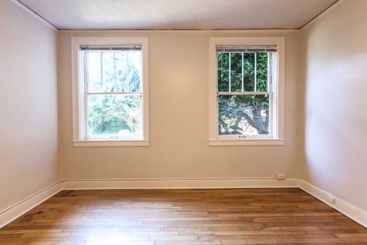 Portland Apartment: 1037 NW 20th Ave