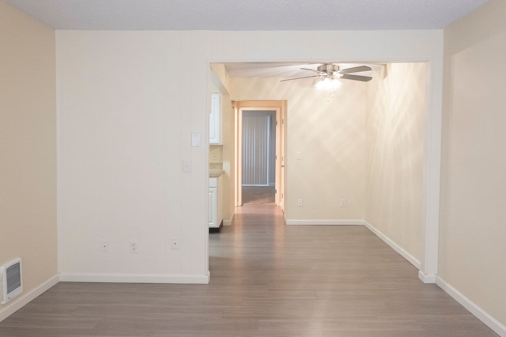 Portland Apartment: 1944 NE Schuyler