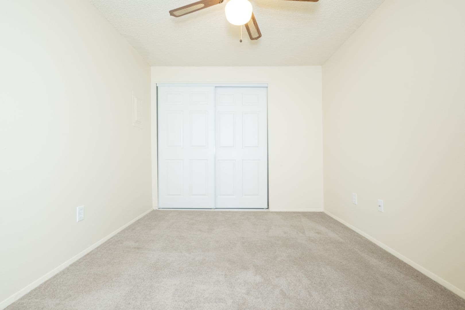 Portland Apartment: 13625 SE Stark St.