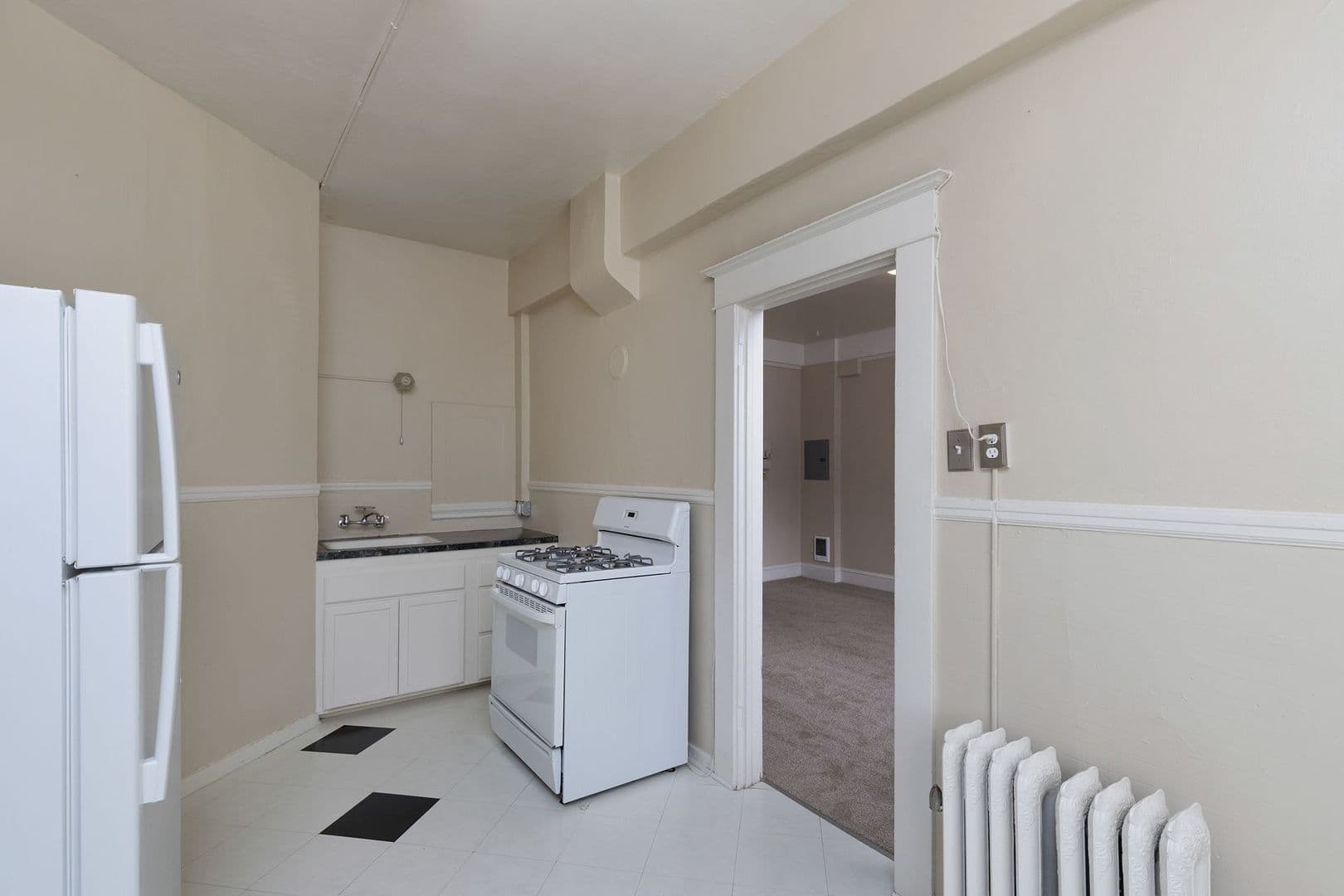 Portland Apartment: 760 SW Vista Ave