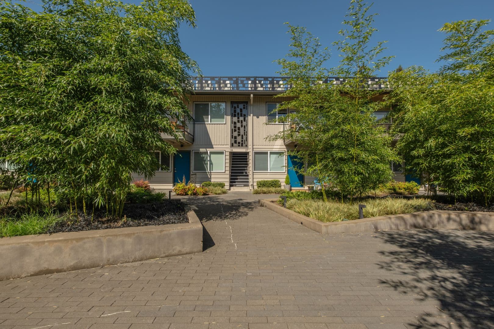 Lake Oswego Apartment: 295 3rd Street