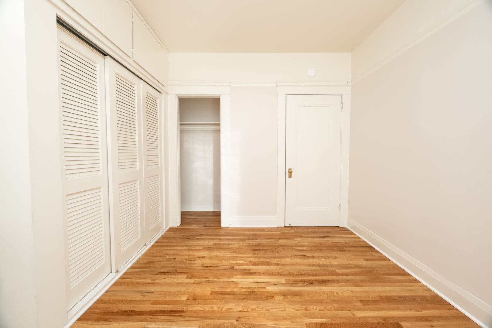 Portland Apartment: 117 NW Trinity Pl