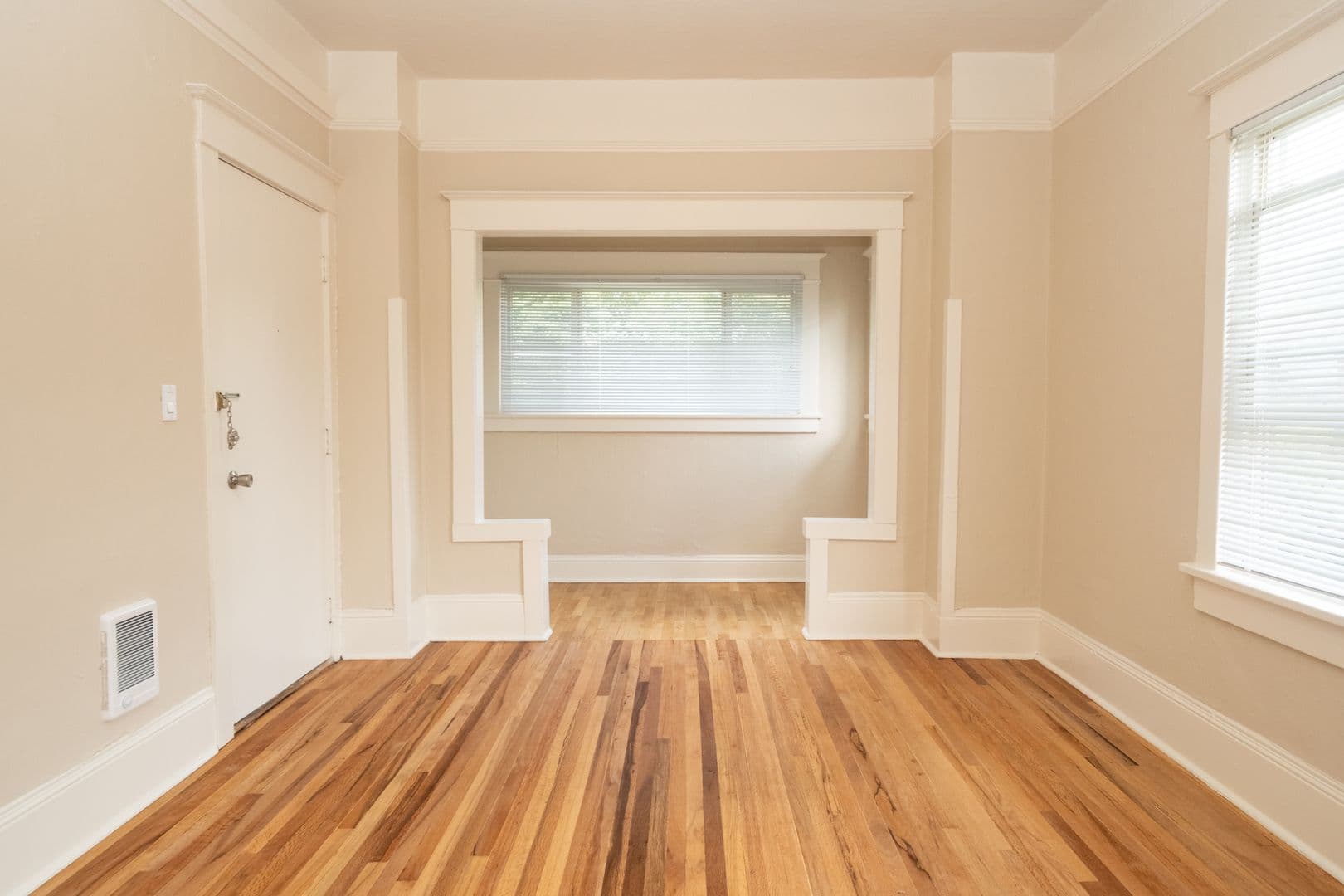 Portland Apartment: 1022-1036 NE Hancock St