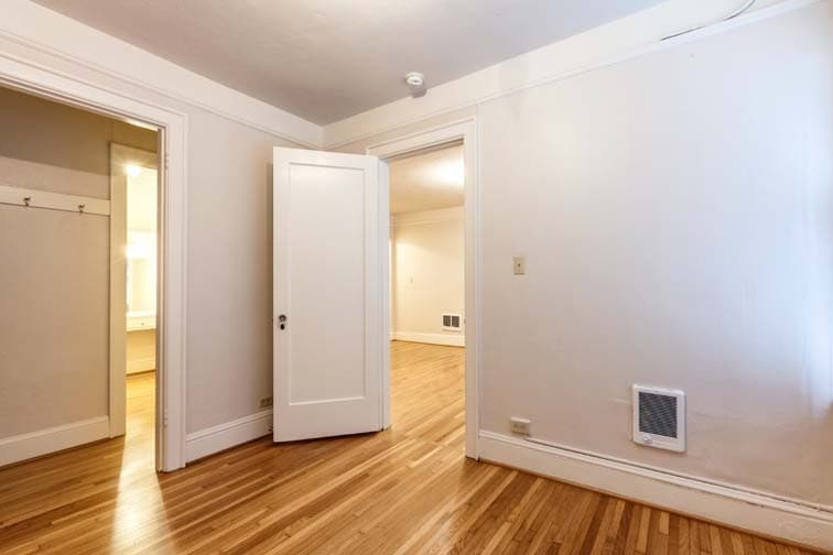 Portland Apartment: 831 SW Vista Ave