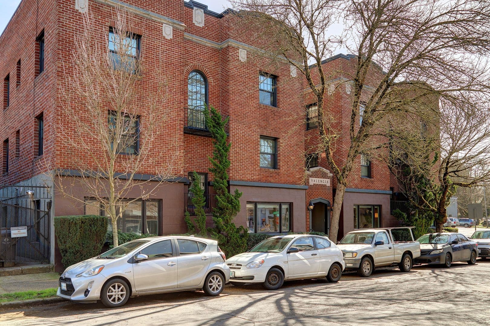 Portland Apartment: 1430 SE 14th Ave