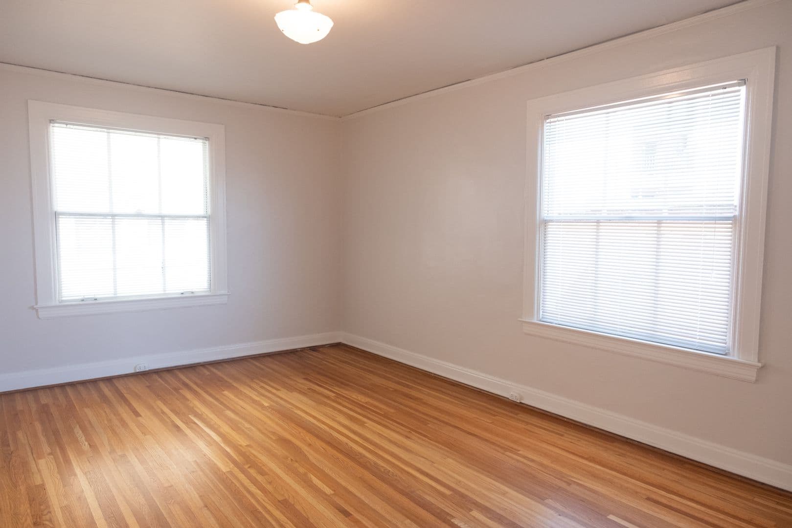 Portland Apartment: 2185 SW Yamhill St