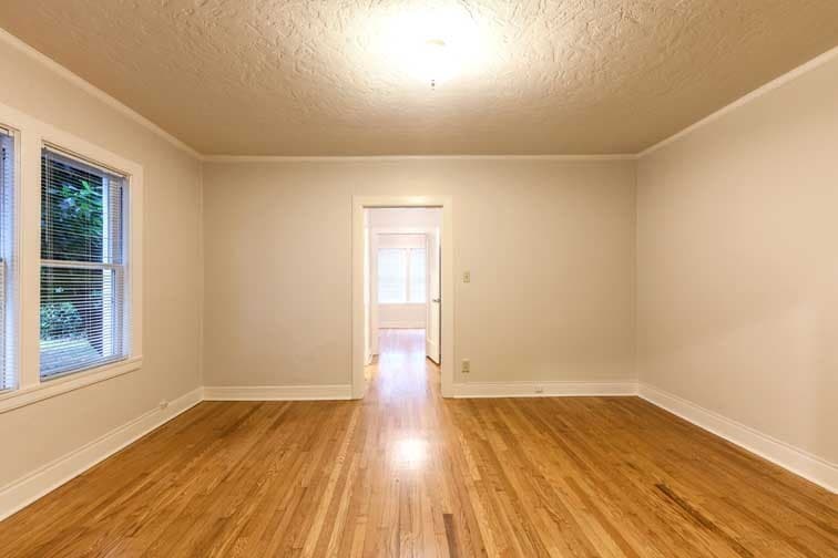 Portland Apartment: 2030 NW Marshall St