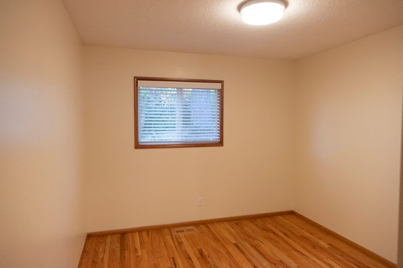 Portland Multiplex: 9050 SW 38th Ave