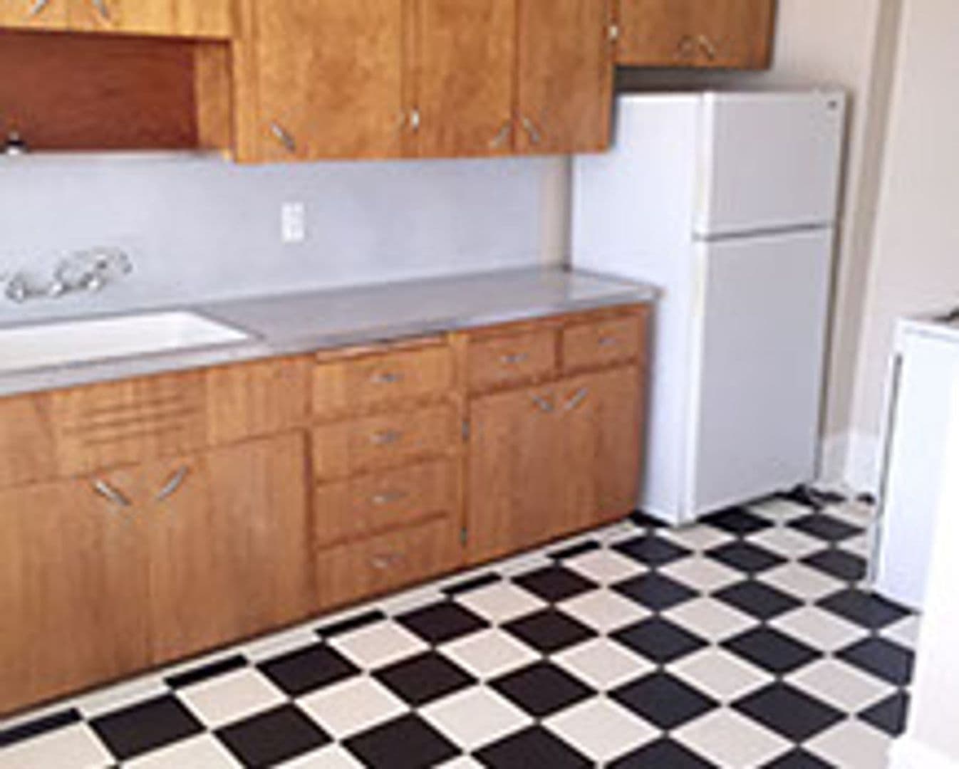 Portland Apartment: 1232 SW Jefferson St.