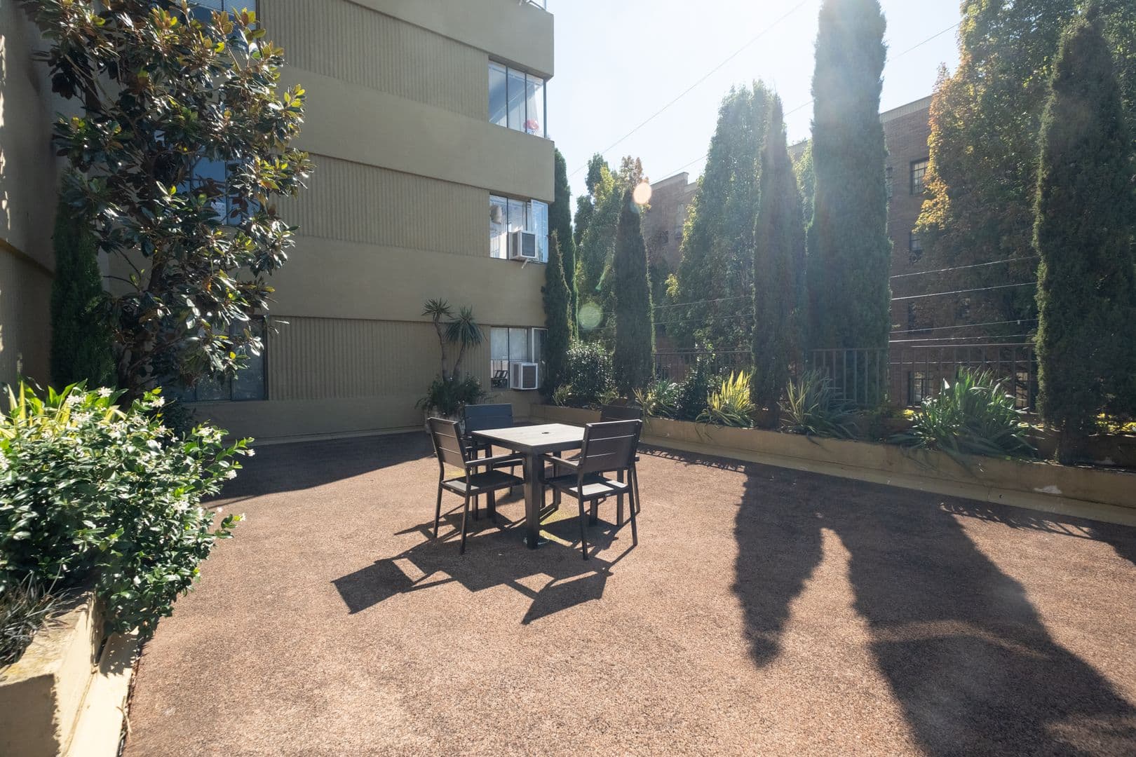 Portland Apartment: 2199 NW Everett St