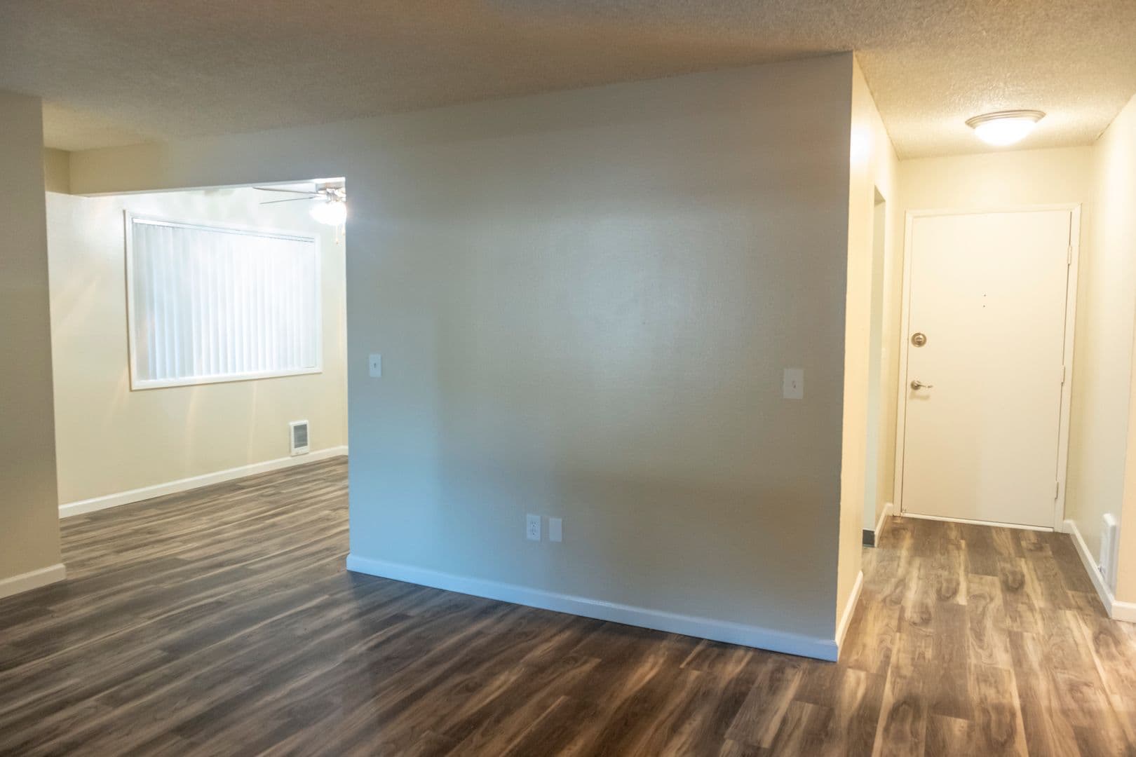 Portland Apartment: 1827 NE Schuyler