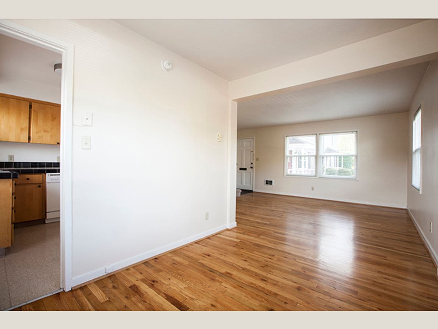 Portland Apartment: 1758 SW Marlow Ave, #12