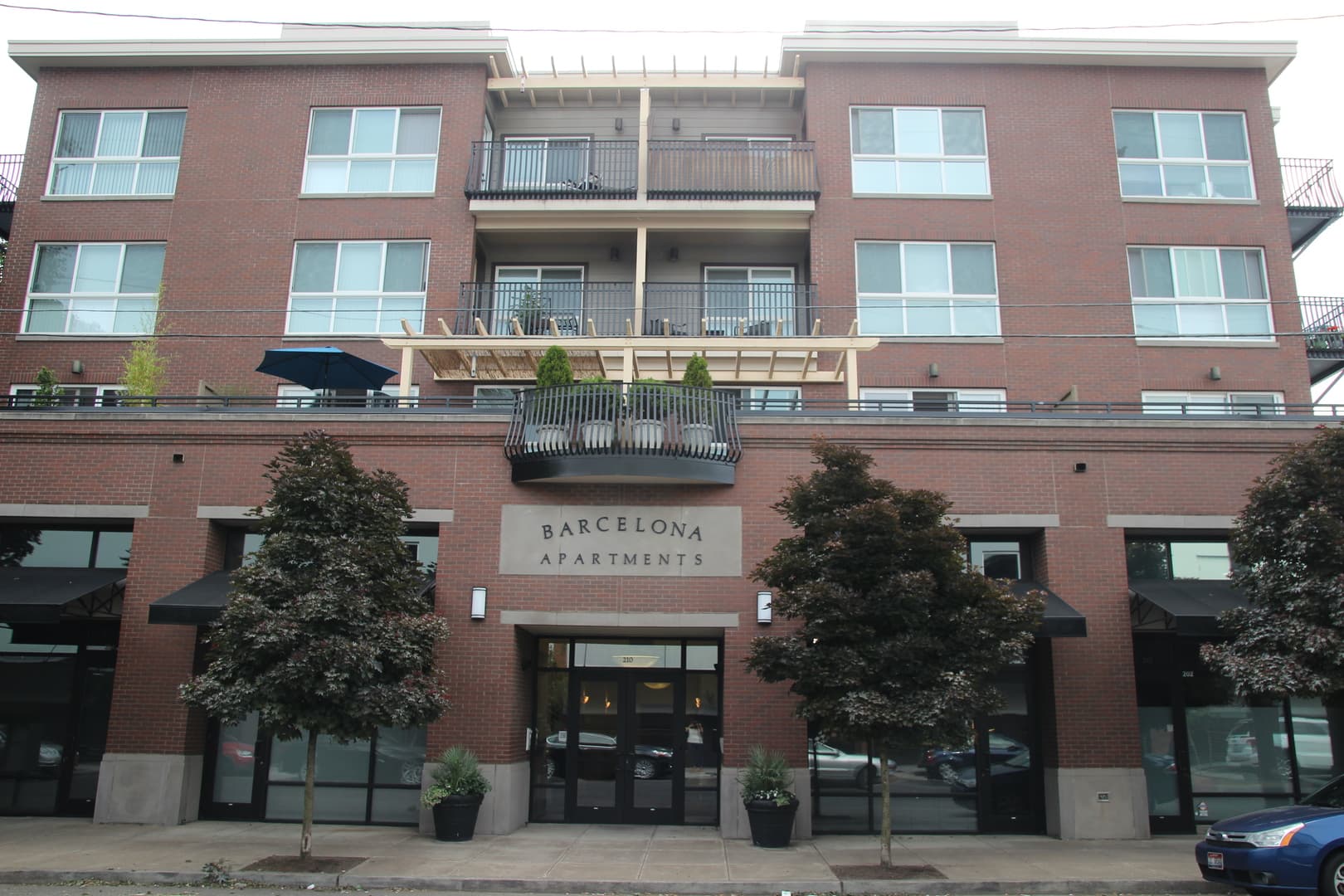 Portland Apartment: 210 NW 20th Ave