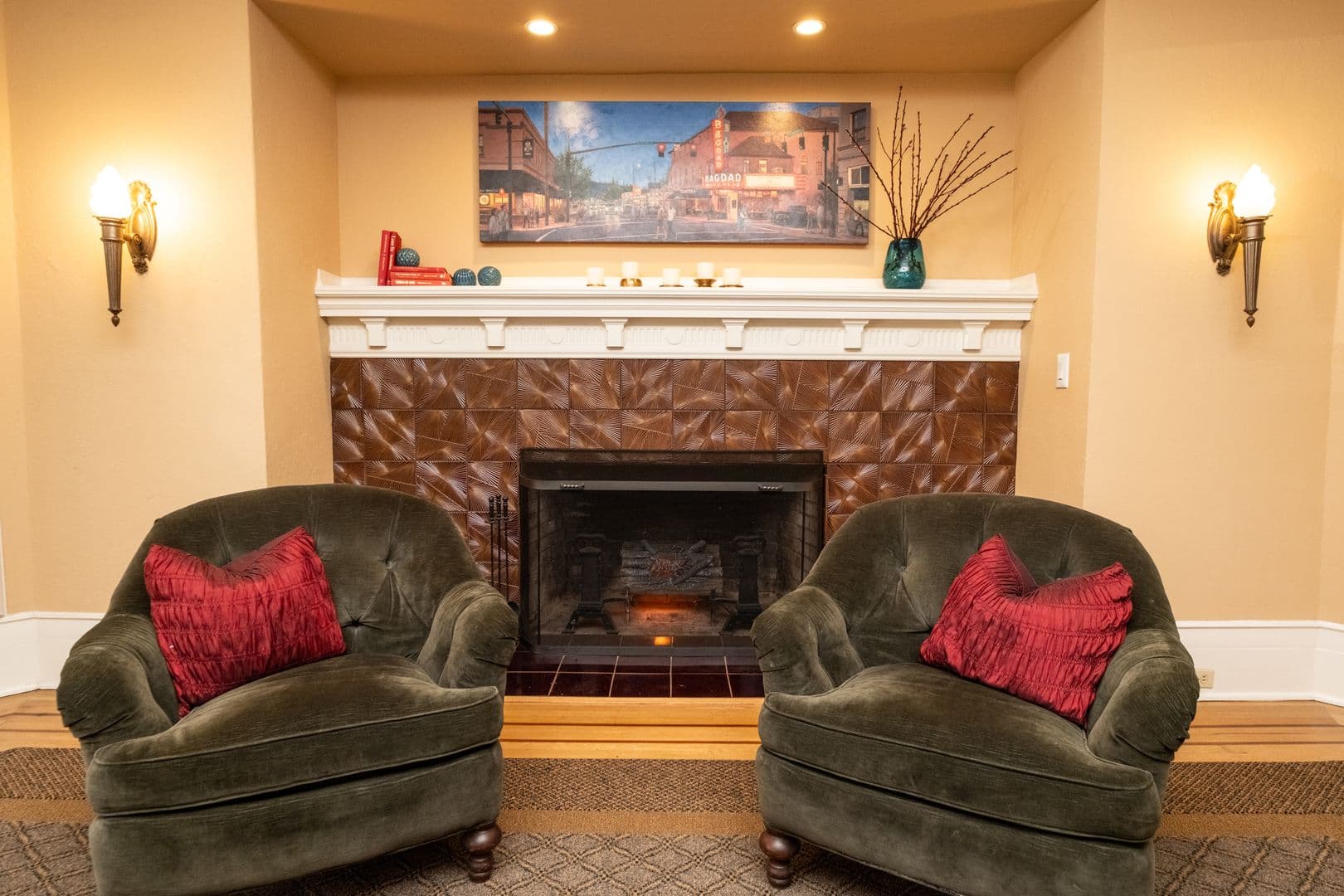 Portland Apartment: 2170 NE Hancock St