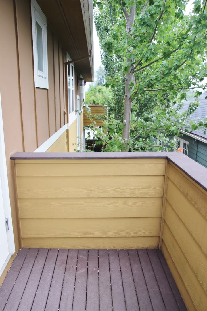 Portland Apartment: 4405 NE Hoyt St