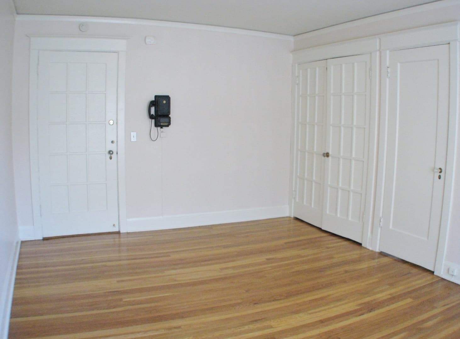 Portland Apartment: 2170 NE Hancock St