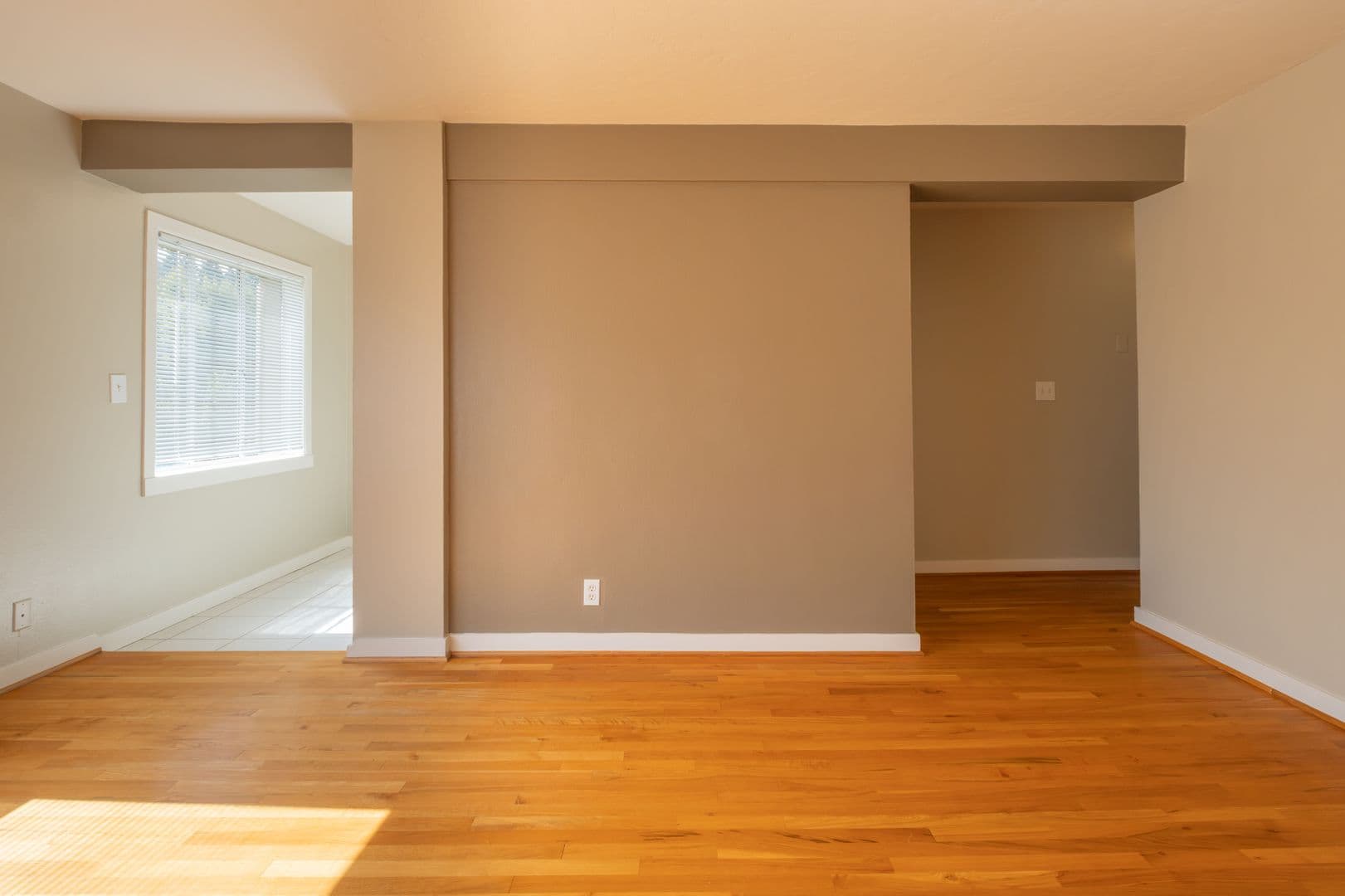 Portland Apartment: 2199 NW Everett St
