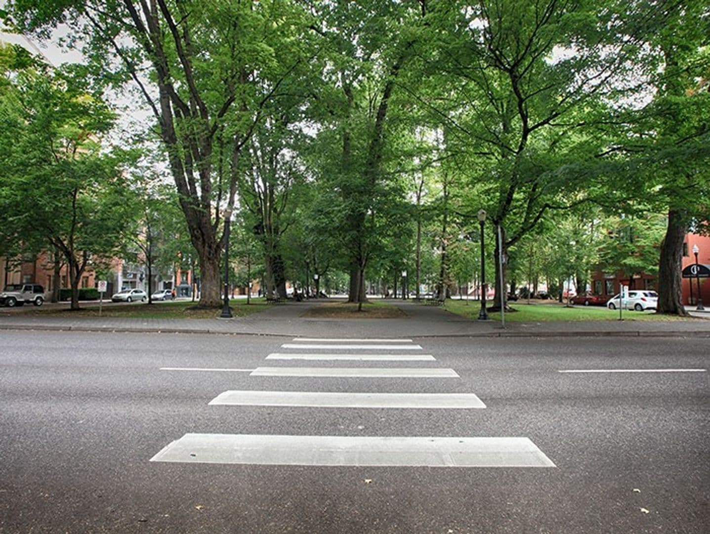 Portland Apartment: 1431 SW Park Ave
