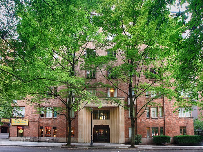Portland Apartment: 1431 SW Park Ave
