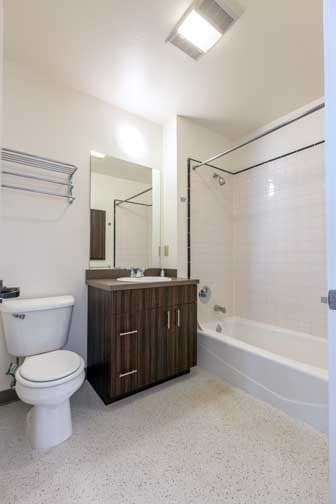 Portland Apartment: 210 NW 20th Ave
