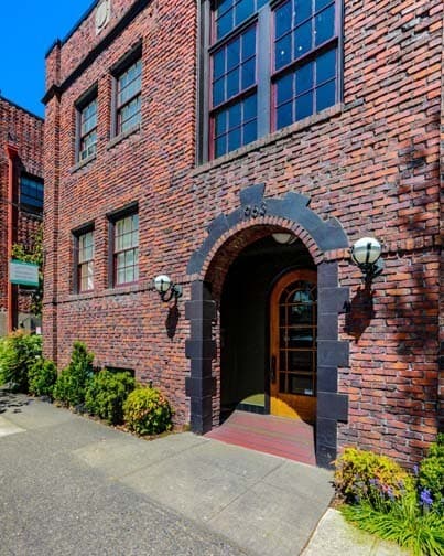 Portland Apartment: 1963 NW Irving St