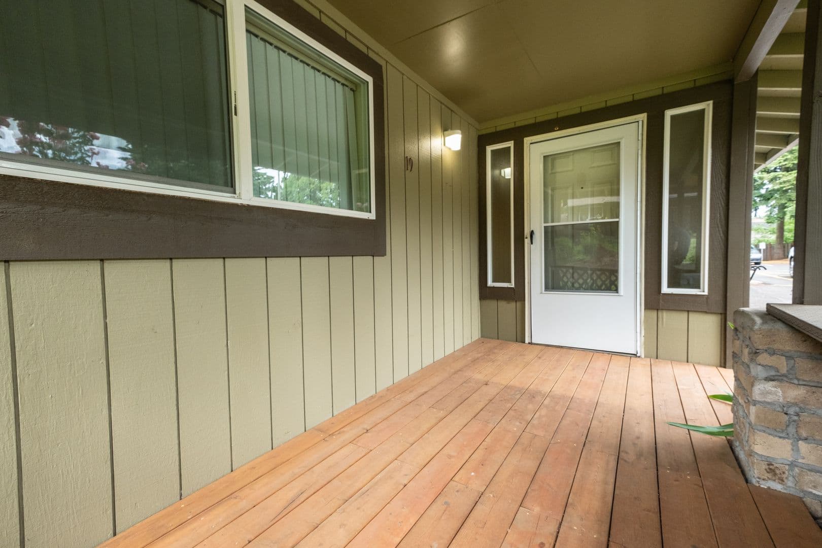 Portland Apartment: 13625 SE Stark St.